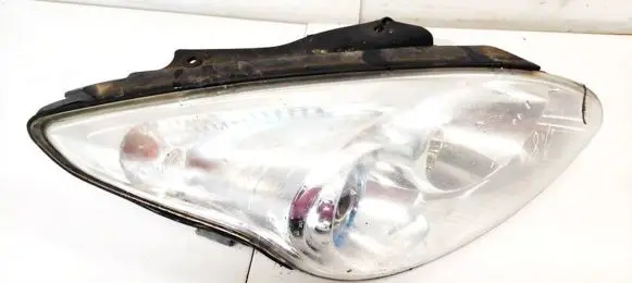 Hyundai i30 Headlight/headlamp 
