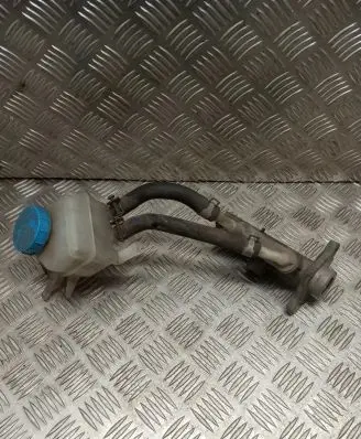 Nissan Almera Tino Master brake cylinder 22157879