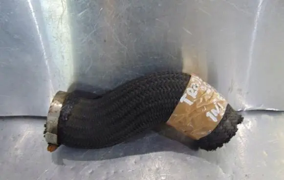 Hyundai Trajet Intercooler hose/pipe