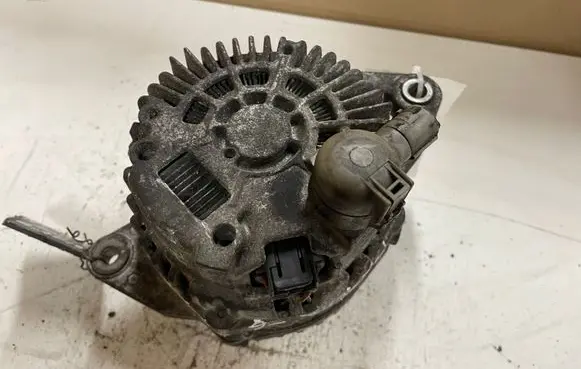 Mazda 6 Generator/alternator A2TJ0681 9714