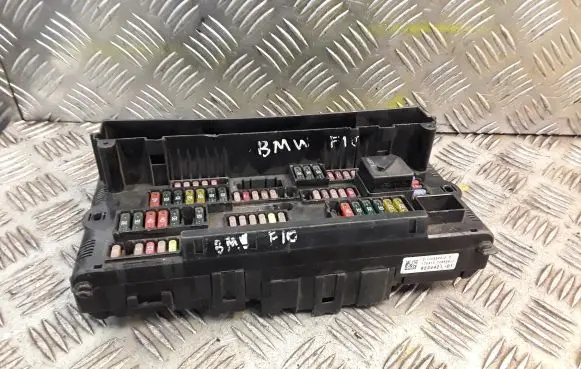 BMW 5 F10 F11 Fuse box set 9234421