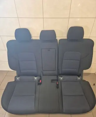 Seat set