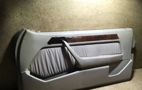Mercedes-Benz E W124 Front door card panel trim 