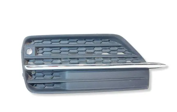 Volvo XC90 Front bumper lower grill 31383441