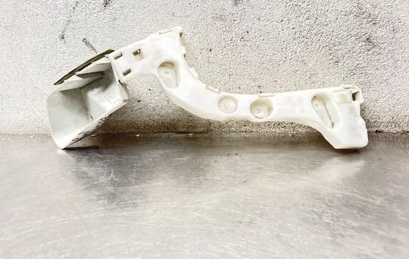 Ford Focus Rear bumper mounting bracket BM51A17E850