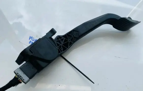 Citroen C4 Grand Picasso Accelerator throttle pedal 9681990280 0280755111