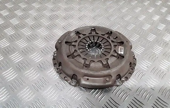 Ford Fiesta Pressure plate 8v21dd