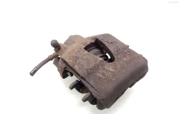 Volkswagen Jetta V Front brake caliper