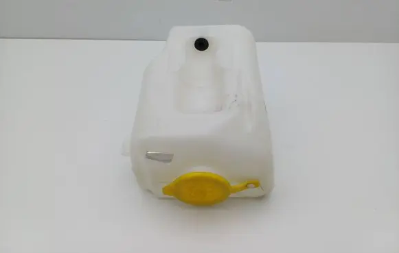Opel Corsa C Windshield washer fluid reservoir/tank