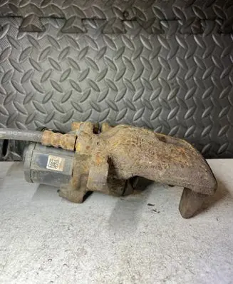 Audi A6 S6 C6 4F Rear brake caliper 0868C