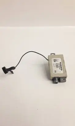 Volvo C30 Aerial antenna amplifier 30732030