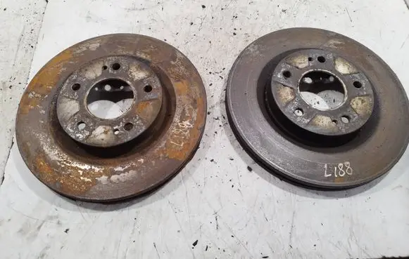 Mitsubishi Grandis Front brake disc