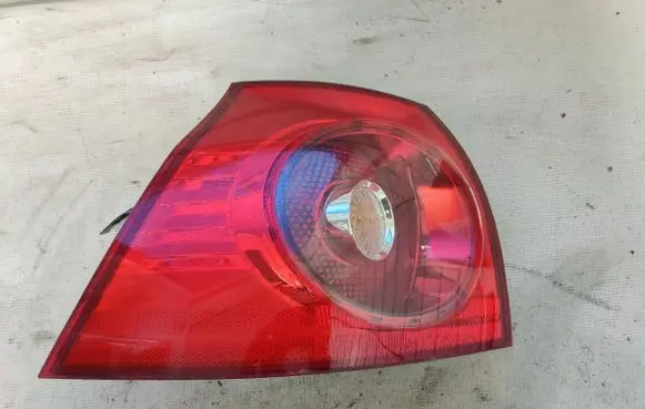 Volkswagen Golf V Rear/tail lights 1555