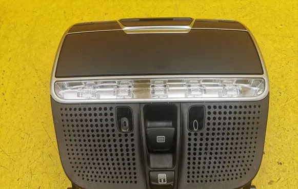 Mercedes-Benz C W205 Front seat light A0999009100 A0008276323 A0009063103