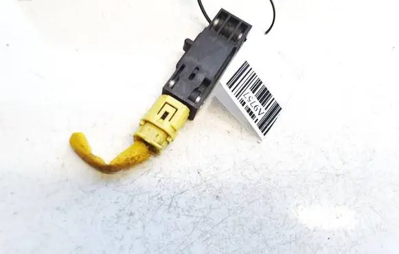 Suzuki Grand Vitara II Airbag deployment crash/impact sensor 3893065j30 38930-65j30