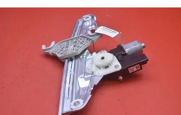 Hyundai Kona I Front door window regulator with motor 82401J9010