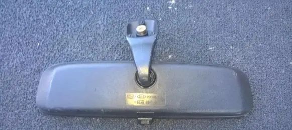 KIA Carens I Rear view mirror (interior)