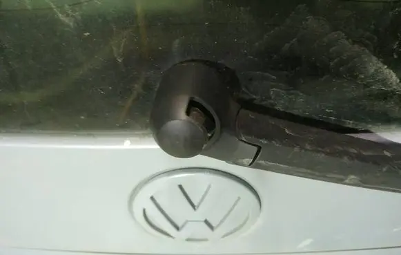 Volkswagen Caddy Rear window wiper motor