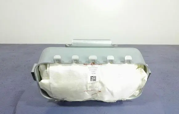 Ford Galaxy Passenger airbag EM2B-R044A74-AB