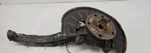 Volkswagen Touareg I Front wheel hub 7L0497257A