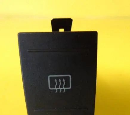 Volkswagen Polo Windscreen/window heater switch 6Q0959621