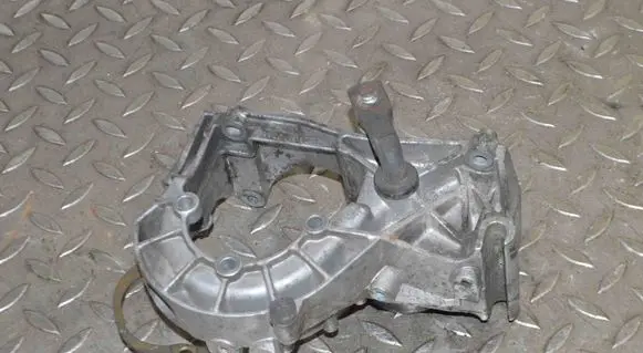 Porsche 997 Power steering pump mounting bracket 9961021604R