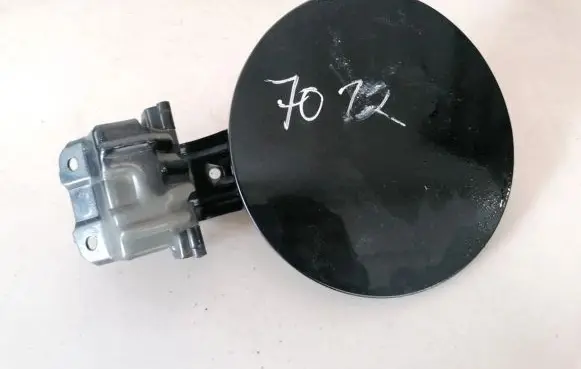 Toyota Urban Cruiser (XP110) Fuel tank cap