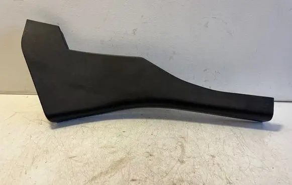 Maserati Ghibli Other sill/pillar trim element 670010905