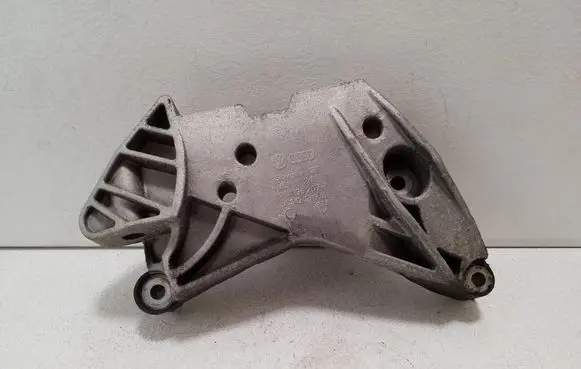 Skoda Superb B6 (3T) Engine mounting bracket 06J199207B
