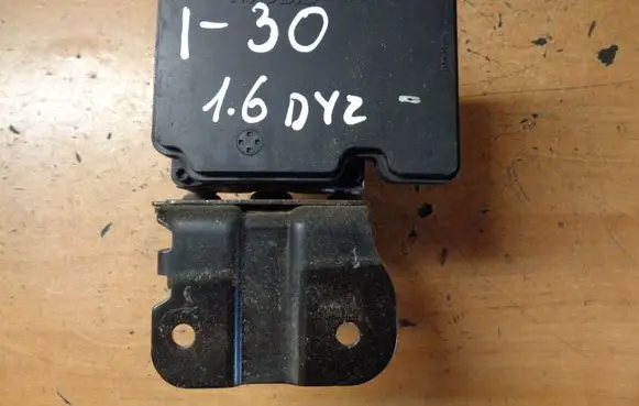 Hyundai i30 ABS Pump 58920A6210