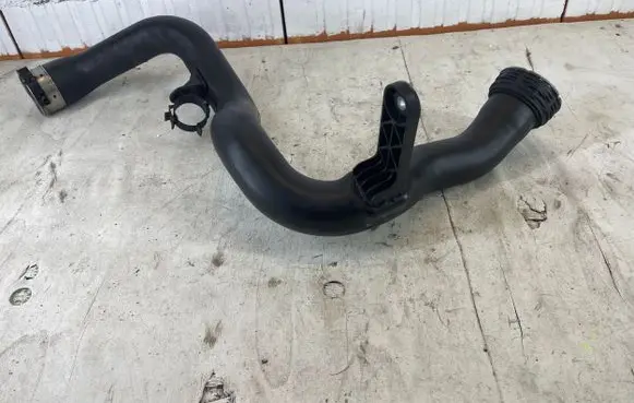 Opel Insignia B Intercooler hose/pipe 39155303