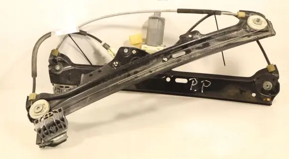BMW 5 E60 E61 Front window lifting mechanism without motor 0130821458