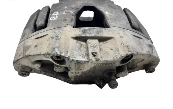 Volvo XC90 Front brake caliper 30657307