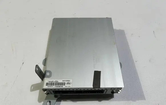Ford Mustang V Sound amplifier dr3t18t806af