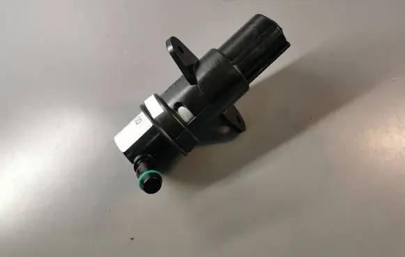 BMW X3 E83 Headlight washer spray nozzle 3414960 61673414960