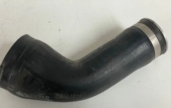 BMW 7 F01 F02 F03 F04 Intercooler hose/pipe 7575407