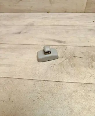 Volkswagen PASSAT B5.5 Sun visor clip/hook/bracket 3B0857561B