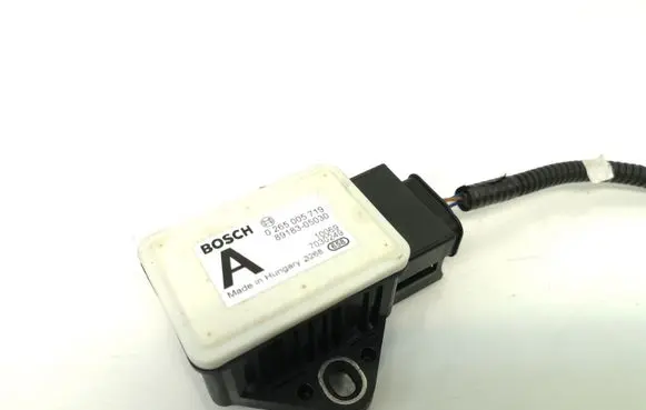 Toyota Verso ESP acceleration yaw rate sensor 8918305030 0265005719