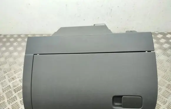 Glove box set