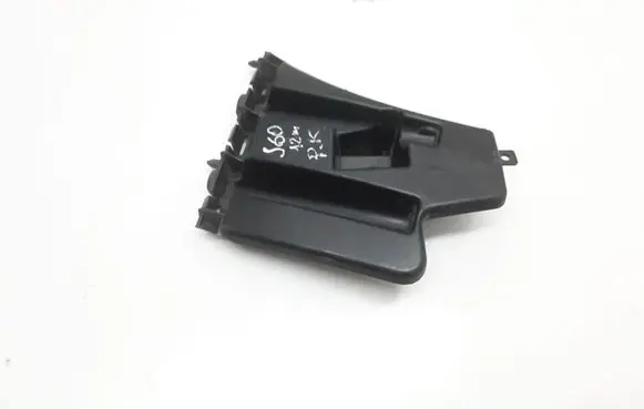 Volvo S60 Front bumper mounting bracket 30796625