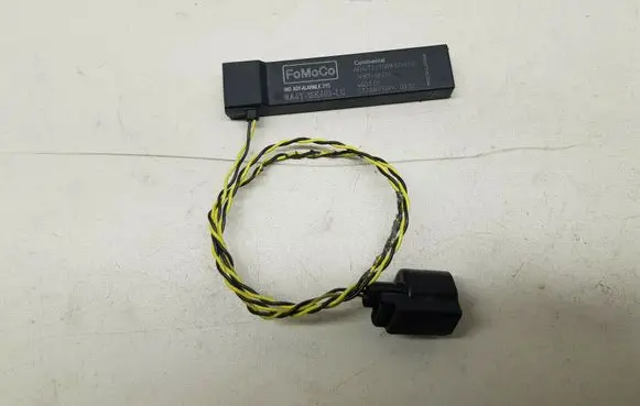 Ford Fiesta Aerial antenna amplifier 8A6T15K603LC