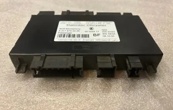 Mercedes-Benz CLS C219 Seat control module A2118705026 05022317 2118705026