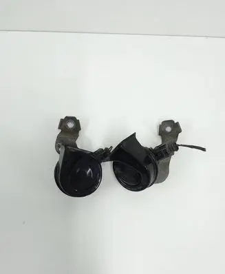 Skoda Octavia Mk2 (1Z) Horn signal 703881157