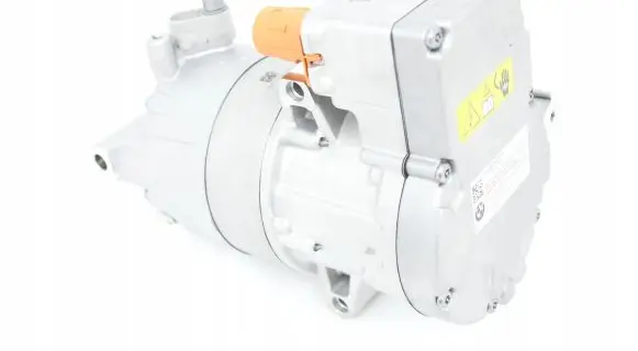 BMW X1 U11 Air conditioning (A/C) compressor (pump) 5B31E57
