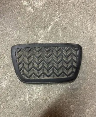 Lexus CT 200H Brake pedal