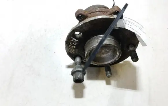 Ford Focus Rear wheel hub