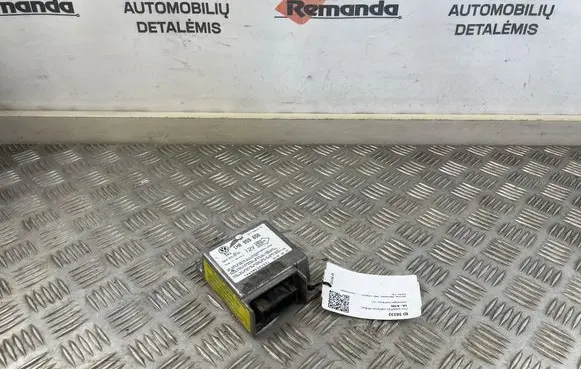 Volkswagen Golf III Airbag control unit/module 1H0959656