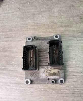 Lancia Thesis Engine control unit/module ECU 0261206957 00551854960 1039S00973