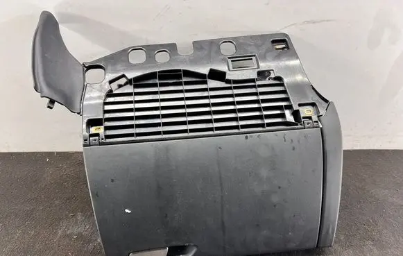Audi A4 S4 B8 8K Glove box 8K2857035B 3200101