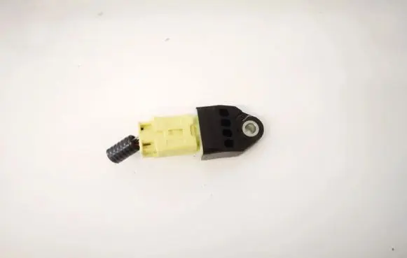 Toyota RAV 4 (XA30) Airbag deployment crash/impact sensor 8983142010 89831-42010